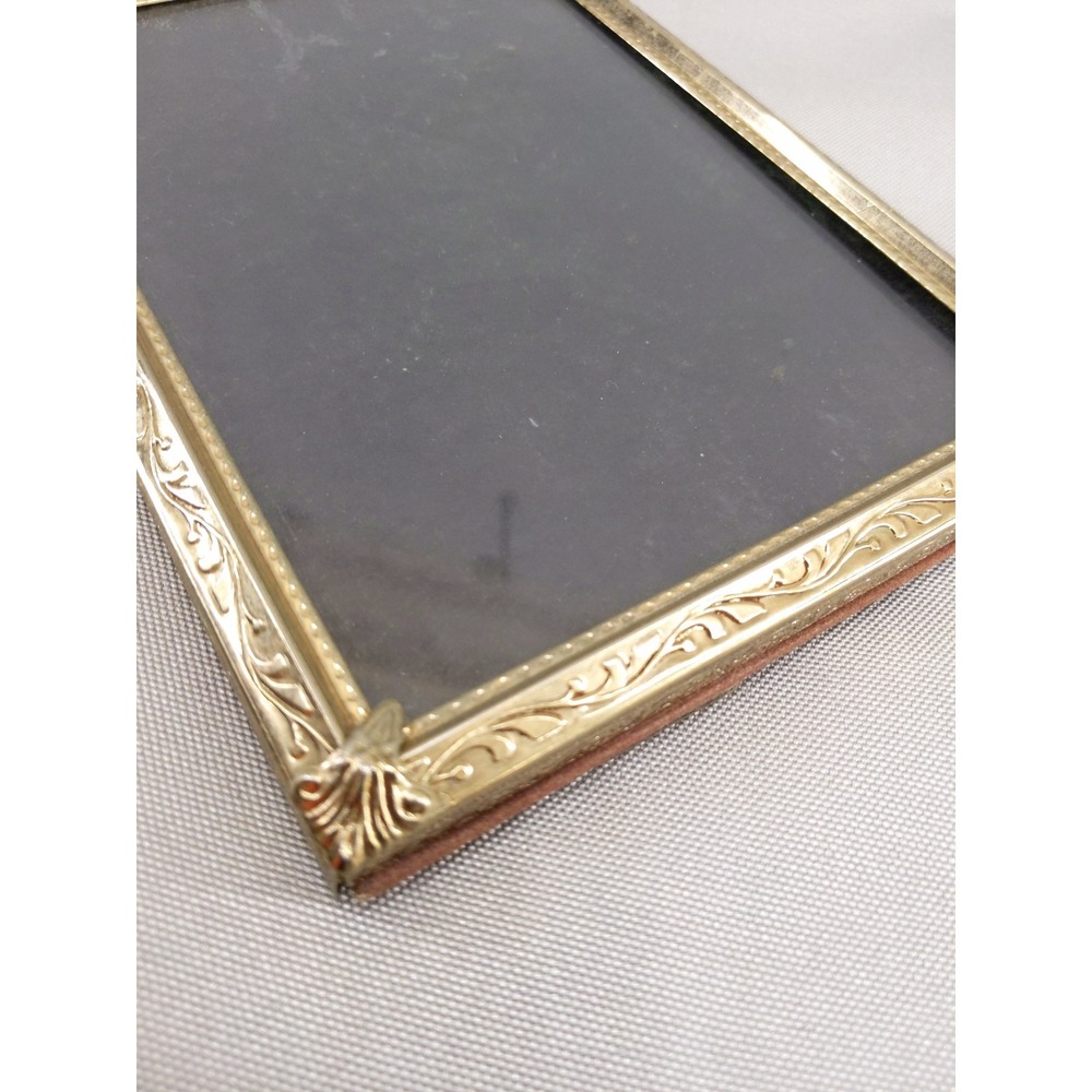 Vintage Picture Frame Set Gold Ornate Scroll Metal Easel Back 5x7 Pair - Picture 5 of 10
